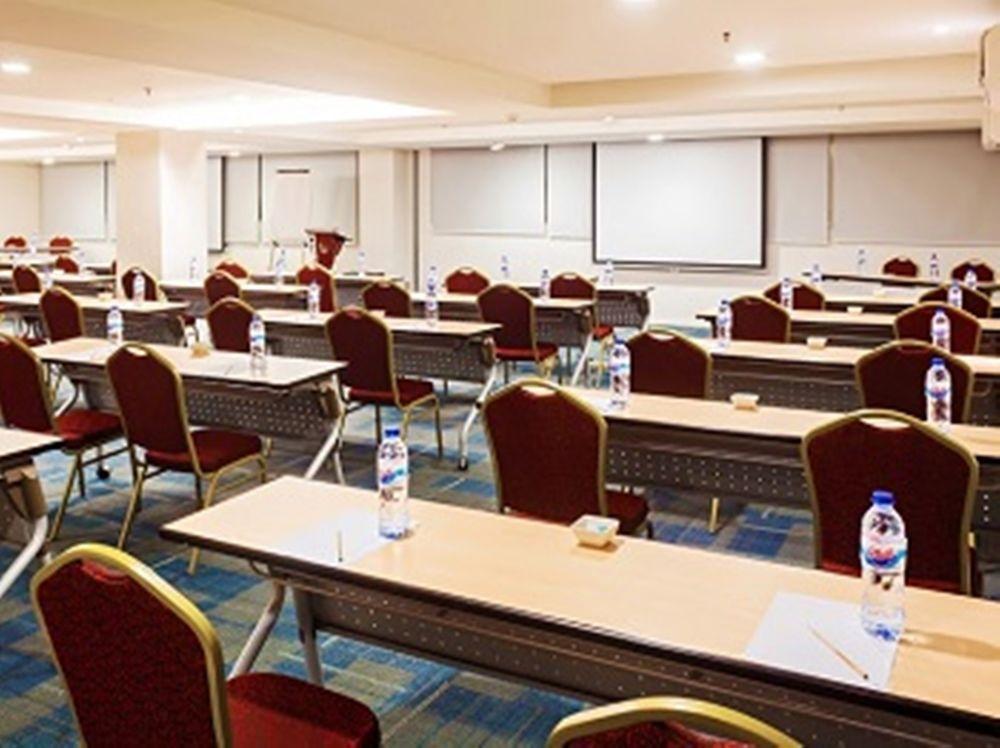 1o1 Urban Kelapa Gading 3* Jakarta